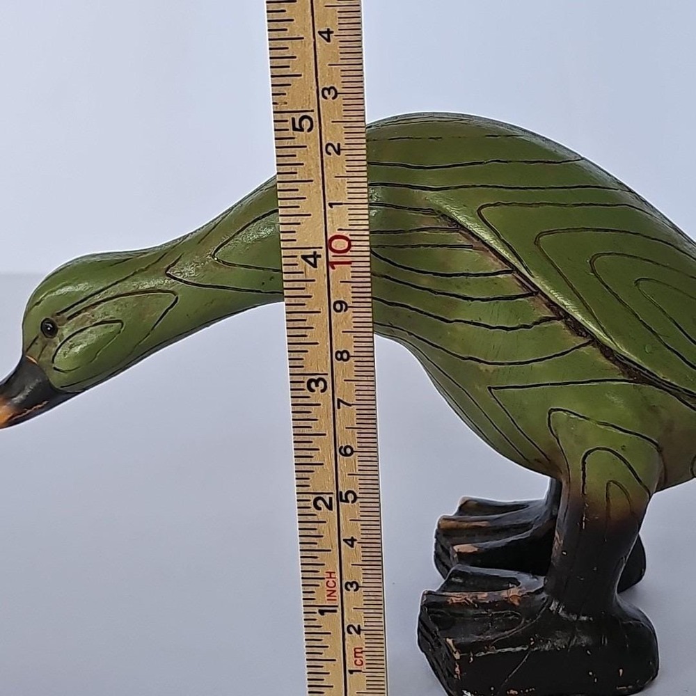 Vintage Wood Look Green Duck Figure Figurine Rustic Resin Distressed 1915 - Picture 9 of 10